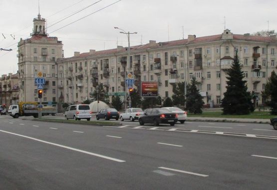 Фото рекламной плоскости по адресу пр.Соборний - вул.12 Квітня,ст.Б1 Фото рекламной плоскости по адресу пр.Соборний - вул.12 Квітня,ст.Б1