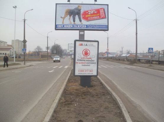 Фото рекламной плоскости по адресу вул. К.-Карого (навпроти "ПортСіті")