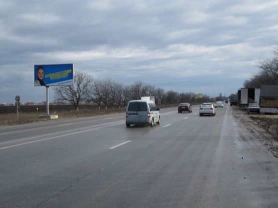 Фото рекламной плоскости по адресу Объездная дорога, 2 столба 23+600 Б ( в стор. Авангарда с 2 столбов) Фото рекламной плоскости по адресу Объездная дорога, 2 столба 23+600 Б ( в стор. Авангарда с 2 столбов)