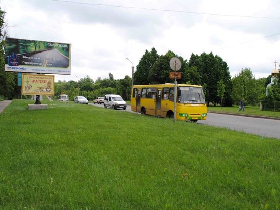 Фото рекламной плоскости по адресу ул. Киевская