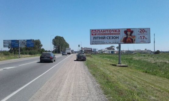 Фото рекламної площини за адресою Пасіки-Зубрецькі (АЗС ОККО) (правий)