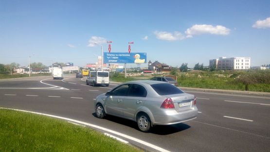 Фото рекламной плоскости по адресу вул.Городоцька до Епіцентру