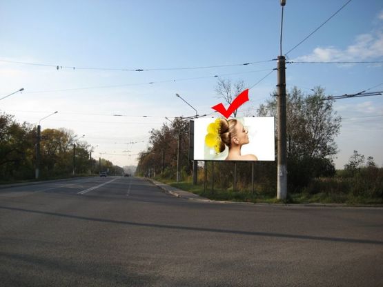 Фото рекламной плоскости по адресу вул.Зелена, поворот до туб лікарні, вїзд в місто