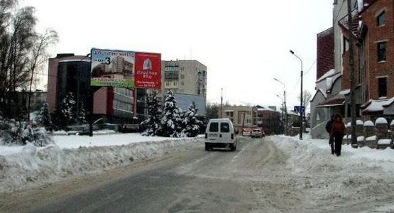 Фото рекламной плоскости по адресу вул. Коновальця