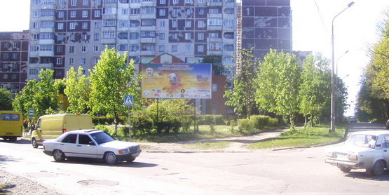 Фото рекламной плоскости по адресу вул. Симоненка,7(аптека) Фото рекламной плоскости по адресу вул. Симоненка,7(аптека)