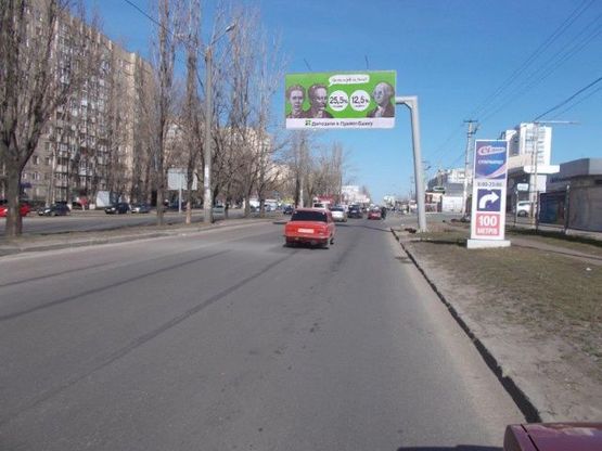 Фото рекламної площини за адресою Палия, 93 а ("Сильпо", АЗС "ОККО") - 150 м. к ул. Заболотного Фото рекламної площини за адресою Палия, 93 а ("Сильпо", АЗС "ОККО") - 150 м. к ул. Заболотного