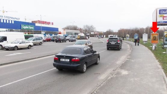 Фото рекламної площини за адресою Заречанская ул., 11, возле супермаркета "Епицентр", "Таврия", №7