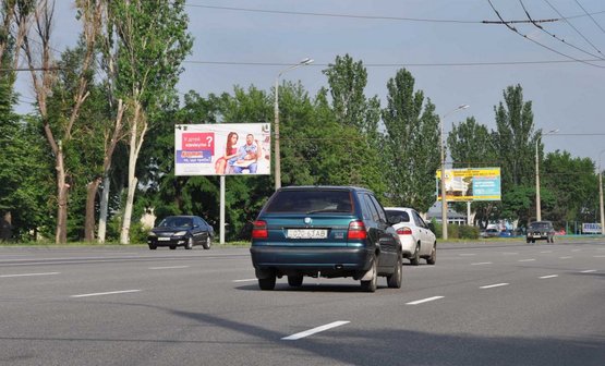 Фото рекламної площини за адресою Набережна Заводська, АЗС Глорія (в центр)