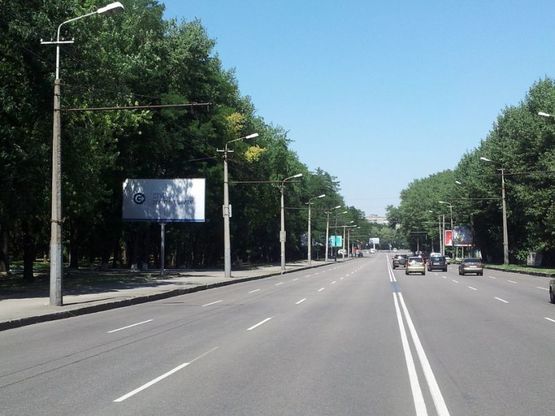 Фото рекламной плоскости по адресу ул.Запорожское шоссе - парк 40-летия Освобождения Фото рекламной плоскости по адресу ул.Запорожское шоссе - парк 40-летия Освобождения