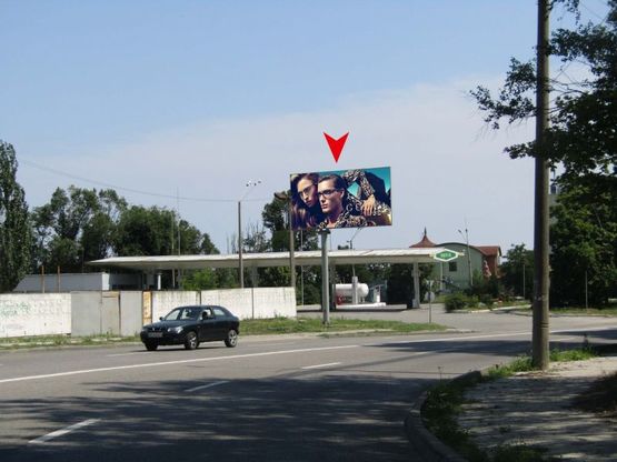 Фото рекламной плоскости по адресу m027B,вул. Космічна, 30, АЗС Sentosa Oil