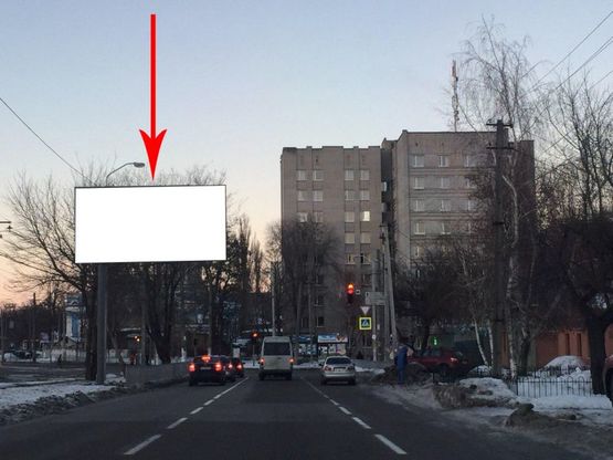 Фото рекламной плоскости по адресу t032A,вул. Робоча, 1, біля світлофора