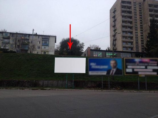 Фото рекламної площини за адресою дз72А,вул. Бурхана, в районі готелю "Зоря"