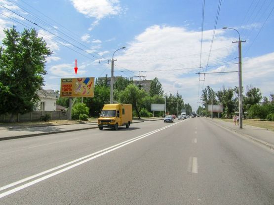 Фото рекламної площини за адресою m026B,вул. Калинова, 31