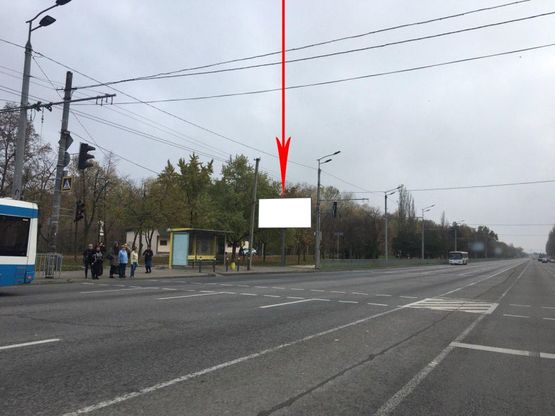 Фото рекламной плоскости по адресу s123B,вул. Набережна Заводська - вул. Юрія Кондратюка, на світлофорі Фото рекламной плоскости по адресу s123B,вул. Набережна Заводська - вул. Юрія Кондратюка, на світлофорі