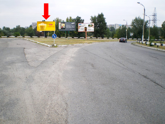 Фото рекламної площини за адресою дз60А,Лівий берег, з'їзд з мосту