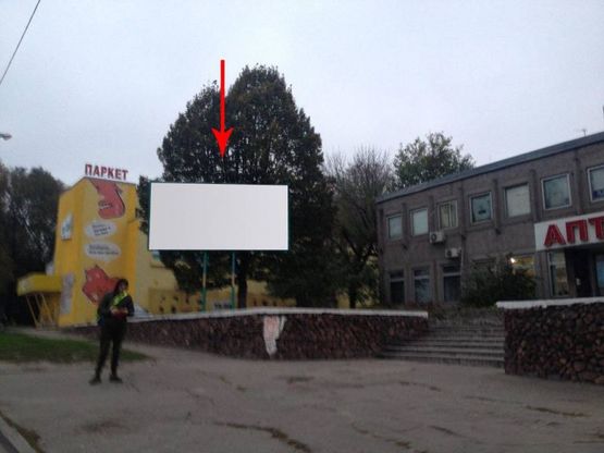 Фото рекламной плоскости по адресу дз68А,просп. Аношкіна, район центральної аптеки
