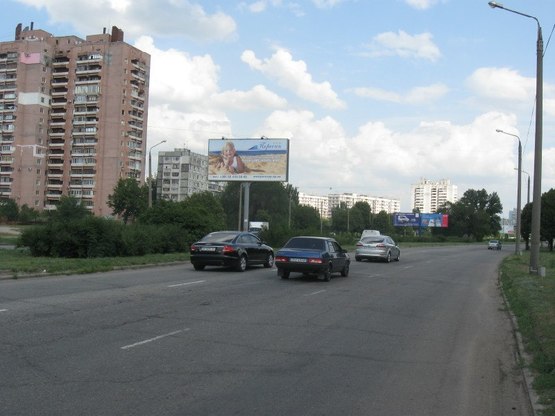 Фото рекламной плоскости по адресу Набережна магістраль – р.Суха Московка, напрямок руху до вокзалу