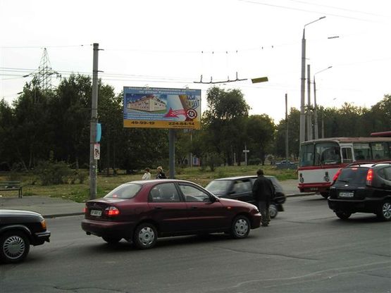 Фото рекламної площини за адресою вул.Плотинна  - район Правобережного пляжу, ДГЕС