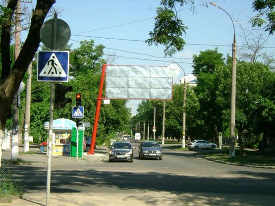 Фото рекламной плоскости по адресу Чкалова-Московская2