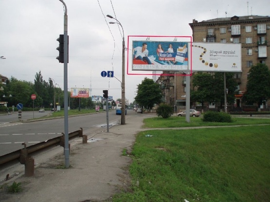 Фото рекламної площини за адресою Дегтяревская, 55,(М) "Берестейская" Фото рекламної площини за адресою Дегтяревская, 55,(М) "Берестейская"