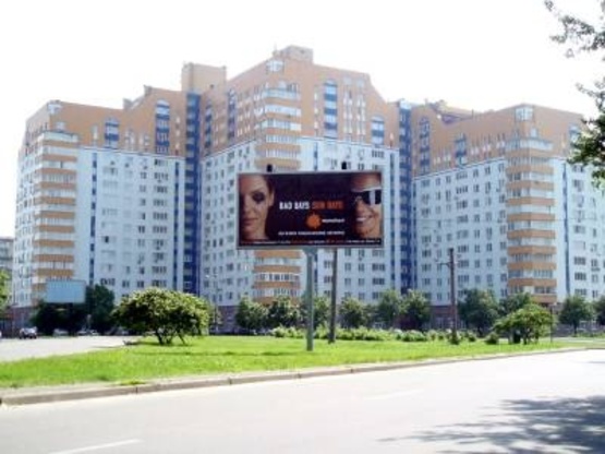 Фото рекламной плоскости по адресу Тычины, 9 (разд.треуг),