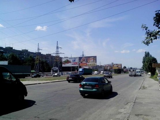 Фото рекламной плоскости по адресу Донецкое шоссе- ул.Березинская (перед поворотом на ТЦ"Караван") Фото рекламной плоскости по адресу Донецкое шоссе- ул.Березинская (перед поворотом на ТЦ"Караван")