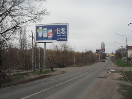 Фото рекламної площини за адресою Совиньон В