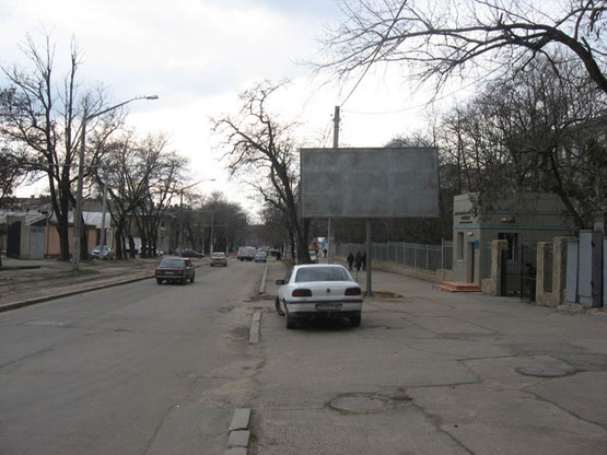 Фото рекламной плоскости по адресу Градоначальницкая №20 угол Серова А Фото рекламной плоскости по адресу Градоначальницкая №20 угол Серова А