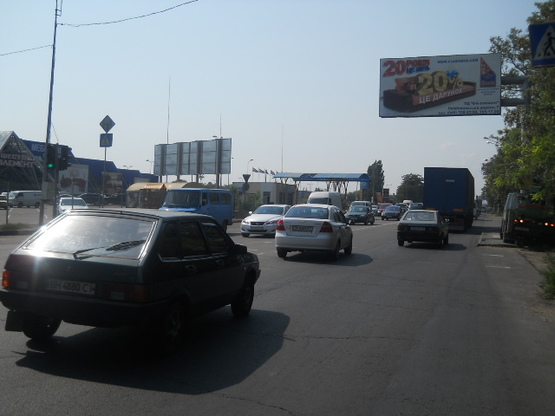 Фото рекламной плоскости по адресу 6-й км Овидиопольской дороги остановка А