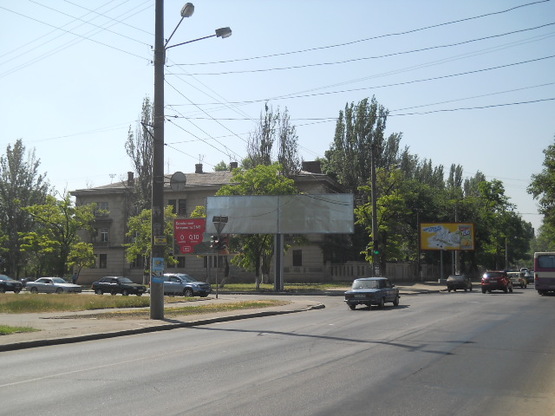 Фото рекламної площини за адресою Ат.Головатого угол Николая Гефта А левая Фото рекламної площини за адресою Ат.Головатого угол Николая Гефта А левая