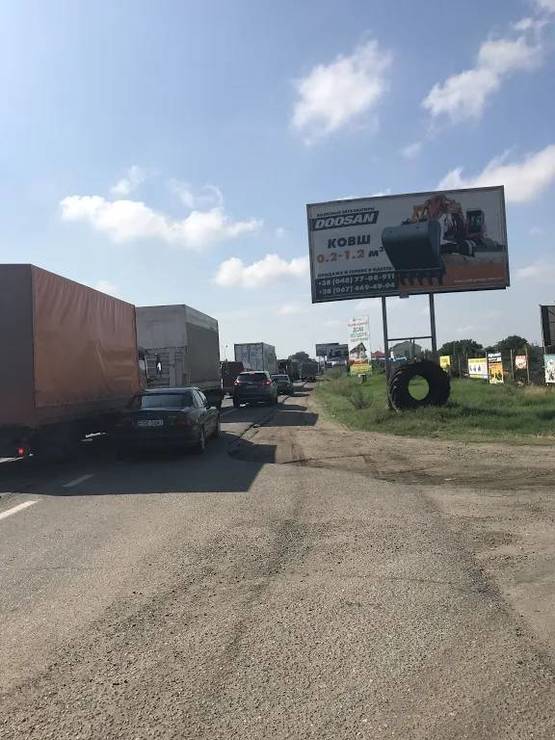 Фото рекламної площини за адресою р-к Анжелика