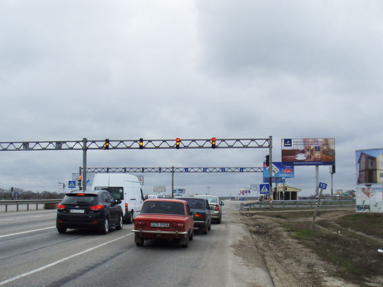 Фото рекламної площини за адресою Промрынок 7 км (светофор)