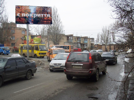 Фото рекламної площини за адресою Горбатый мост-Спартаковская (На кругу)