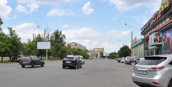 Фото рекламної площини за адресою пр-т Героїв, навпроти Varus, Comfy (в сторону кільця) Фото рекламної площини за адресою пр-т Героїв, навпроти Varus, Comfy (в сторону кільця)