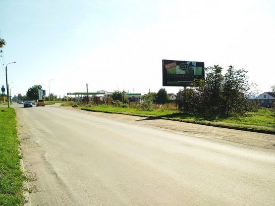 Фото рекламної площини за адресою вул. І. Мазепи, біля АЗС Бойко (напрям на Чернівці)