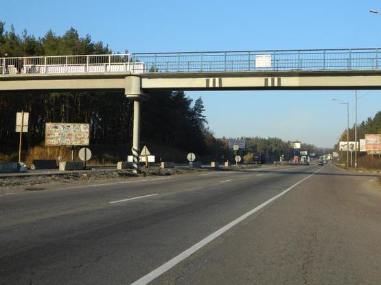 Фото рекламной плоскости по адресу Киев-Одесса 19+20 справа Вита-Почтовая