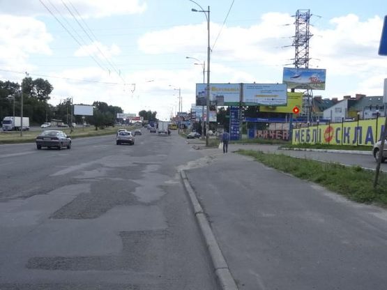 Фото рекламной плоскости по адресу Б. Окружная, перед рестoранoм "Сим-Сим" Фото рекламной плоскости по адресу Б. Окружная, перед рестoранoм "Сим-Сим"