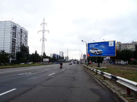 Фото рекламної площини за адресою Братиславская ул. - Мирoпольская ул. 13а Фото рекламної площини за адресою Братиславская ул. - Мирoпольская ул. 13а