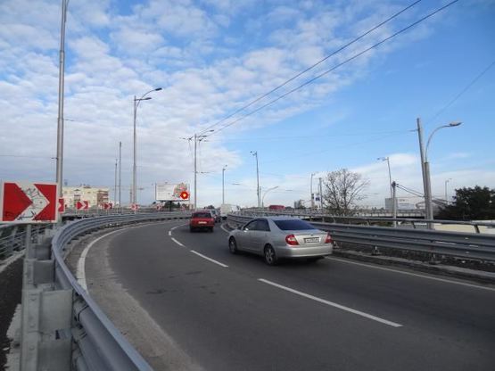 Фото рекламної площини за адресою Московская пл.1-3 от пр. Красснозвездного к бул. Дружбы Народов