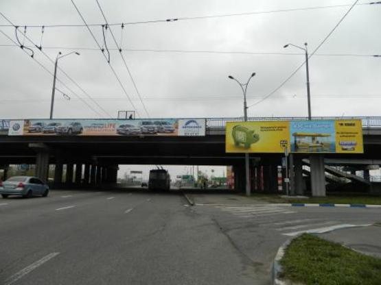 Фото рекламной плоскости по адресу Ватутина, мост Бальзака к Московскому мосту правое ухо Фото рекламной плоскости по адресу Ватутина, мост Бальзака к Московскому мосту правое ухо