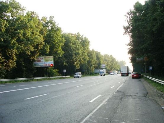 Фото рекламной плоскости по адресу Глушкова пр., 40