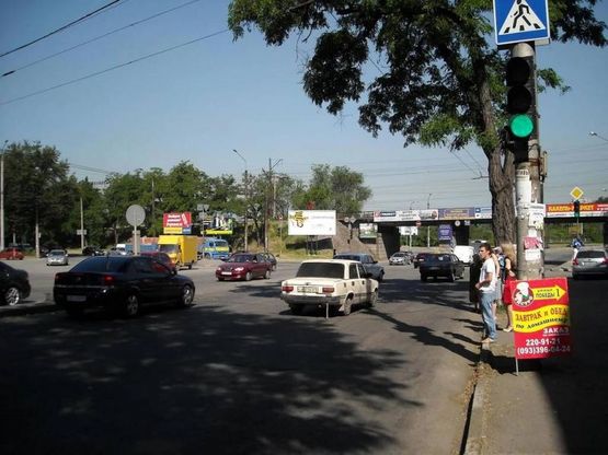 Фото рекламної площини за адресою 371_Запорожье_ул.Тюленина ул.Победы-призматрон Фото рекламної площини за адресою 371_Запорожье_ул.Тюленина ул.Победы-призматрон