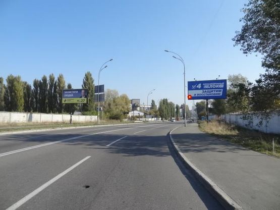 Фото рекламной плоскости по адресу Здолбуновкая ул., 100 м к Днепровской справа Новус