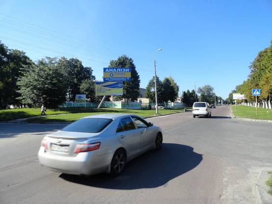 Фото рекламной плоскости по адресу ул. 1 Мая х ул. Белова (2-я горбольница, роддом) нижний Фото рекламной плоскости по адресу ул. 1 Мая х ул. Белова (2-я горбольница, роддом) нижний