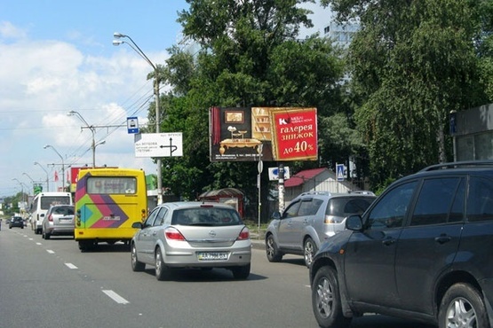 Фото рекламной плоскости по адресу Московский пр.,13(между ТЦ Фокстрот и ТЦ Альтацентр) -в центр
