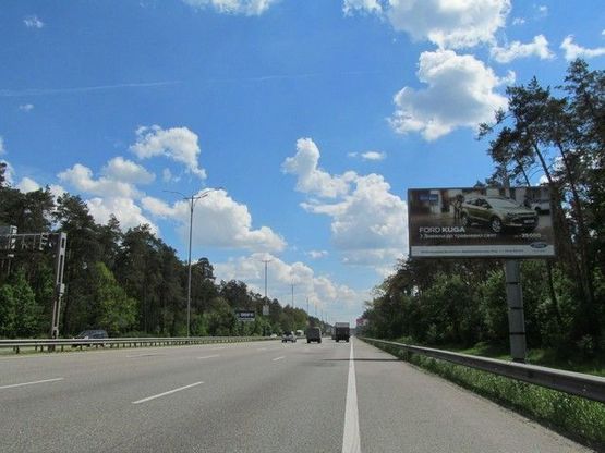 Фото рекламної площини за адресою 20,300 км. автомагистрали Киев - Борисполь Фото рекламної площини за адресою 20,300 км. автомагистрали Киев - Борисполь