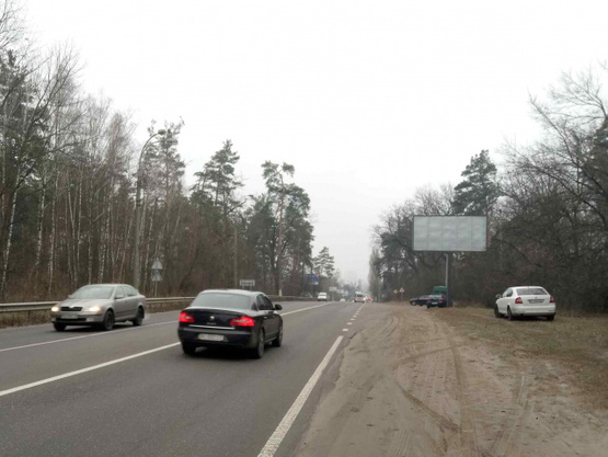 Фото рекламной плоскости по адресу Минский проспект - в центр (возле р-на Forrest Club)