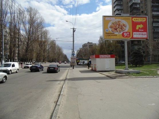 Фото рекламной плоскости по адресу Калиновая ул. - рынок "Образцовый", АТБ-маркет, АЗС ОККО Фото рекламной плоскости по адресу Калиновая ул. - рынок "Образцовый", АТБ-маркет, АЗС ОККО