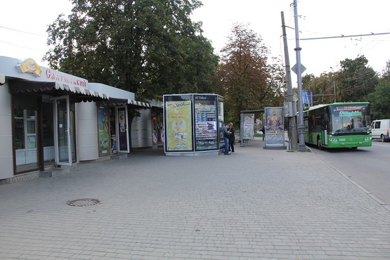 Фото рекламной плоскости по адресу пр. Петра Григоренко, 31, остановка 29 м-н Фото рекламной плоскости по адресу пр. Петра Григоренко, 31, остановка 29 м-н