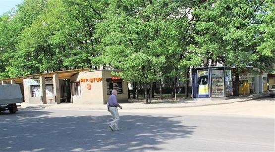 Фото рекламной плоскости по адресу ул. Гв. Широнинцев, 42, супермаркет Сильпо Фото рекламной плоскости по адресу ул. Гв. Широнинцев, 42, супермаркет Сильпо